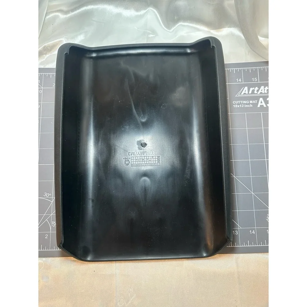 Ez Snap On Center OEM Console Armrest Cover for Tesla Model 3/Y 2023/2022 13"x9" - Picture 2 of 5